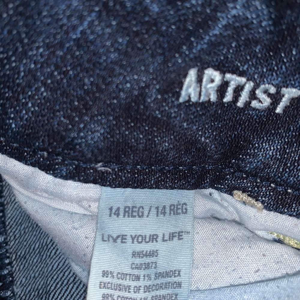 Jeans - Picture 3 of 4